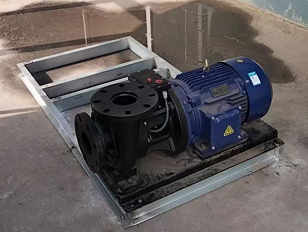 PVC水管安裝現(xiàn)場